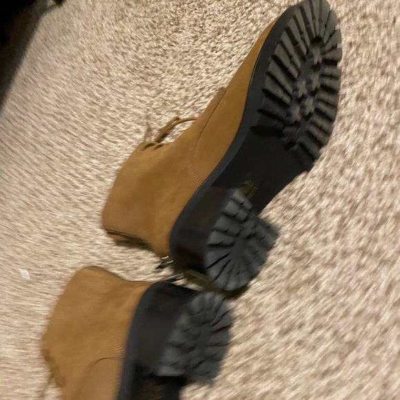 Madewell Bradley lug sole lace up boot - Picture 4 of 8